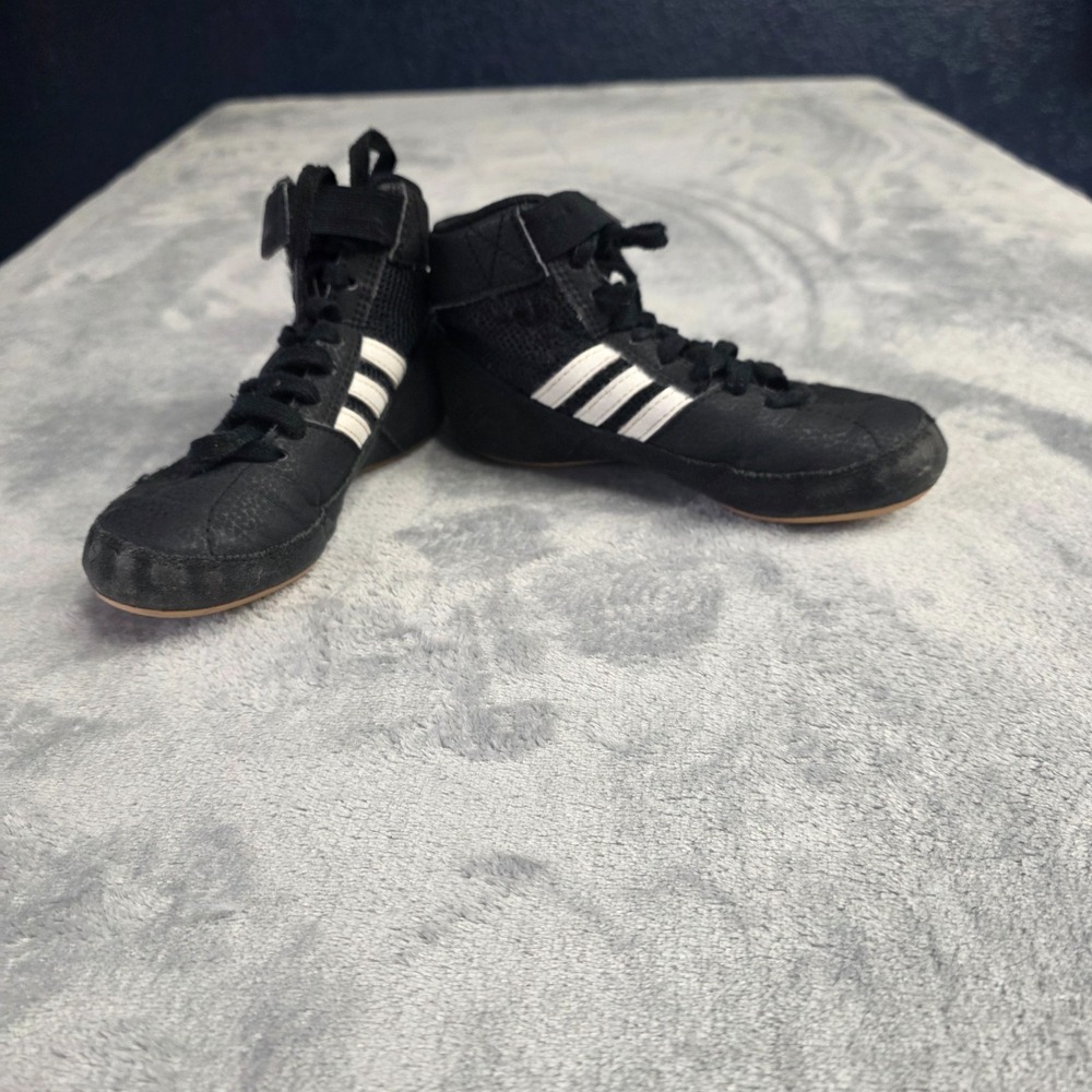 Adidas HVC 2 Youth‎ Size 11 Black Wrestling Shoes AQ3327